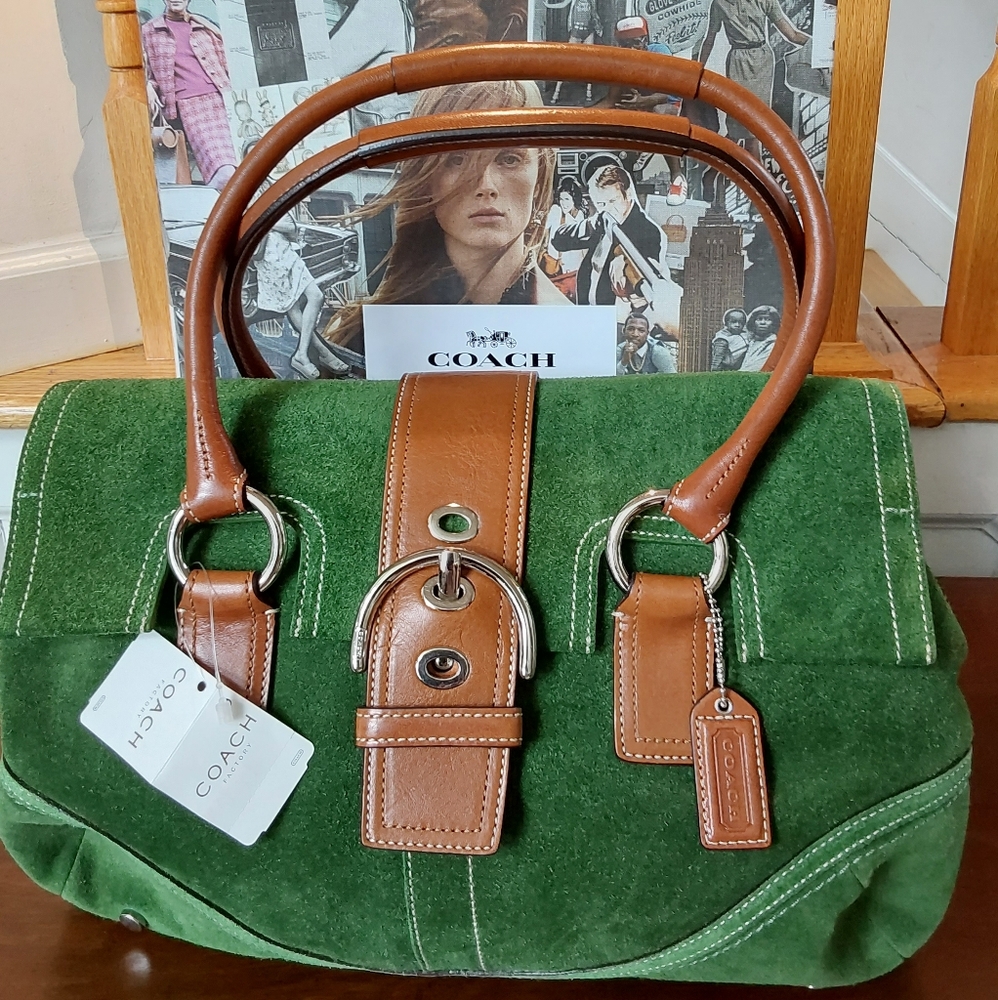 COACH HANDBAG